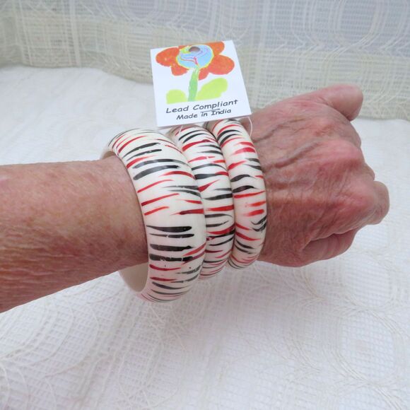 Bangle Bracelet Set Women Cream with Orange & Green Stripes Antika Collection - Picture 3 of 7